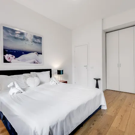 Sempione Apt- Citylife - 4 Posti Letto Apartamento Milão