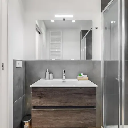 Διαμέρισμα Sempione Apt- Citylife - 4 Posti Letto