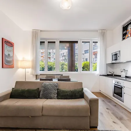 Sempione Apt- Citylife - 4 Posti Letto Διαμέρισμα